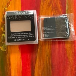 Mary Kay BEIGE 2 Sheer Mineral Pressed Powder